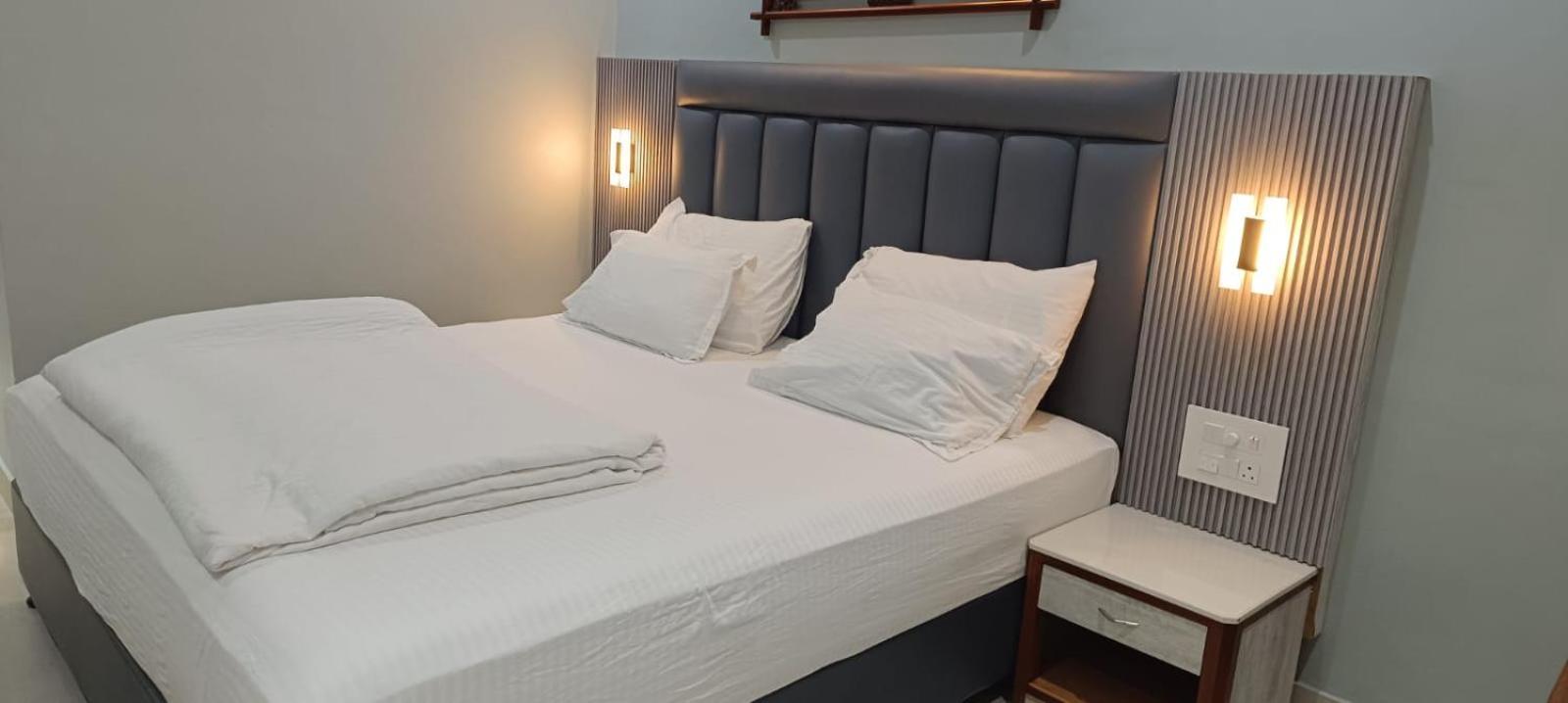 Hotel Lee Garden Near To Blue Flag Beach 500 Mtrs Puri Exterior foto